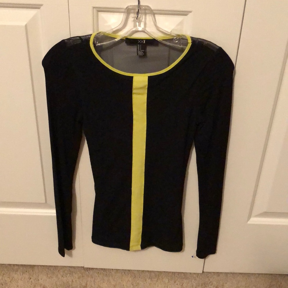 Forever 21 Fitted Tee with Sheer Back Size S